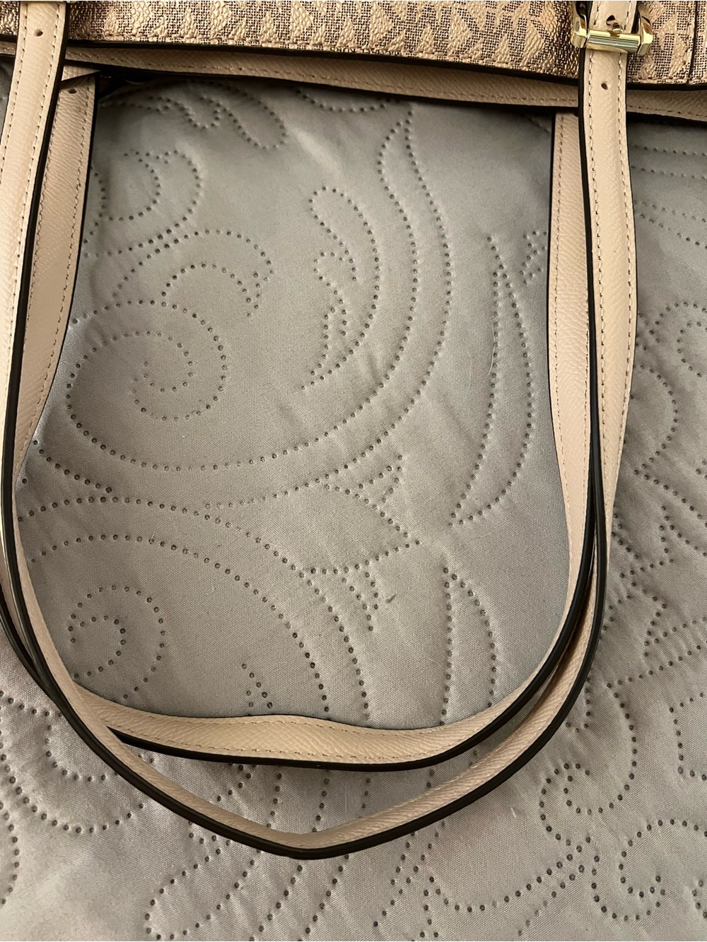 Michael Kors Rose Gold Signature Tote with Matching Wallet - Picture 11 of 12